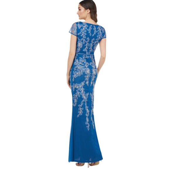 NWT-JS COLLECTIONS Embroidered Bead Mermaid Gown - Picture 3 of 8